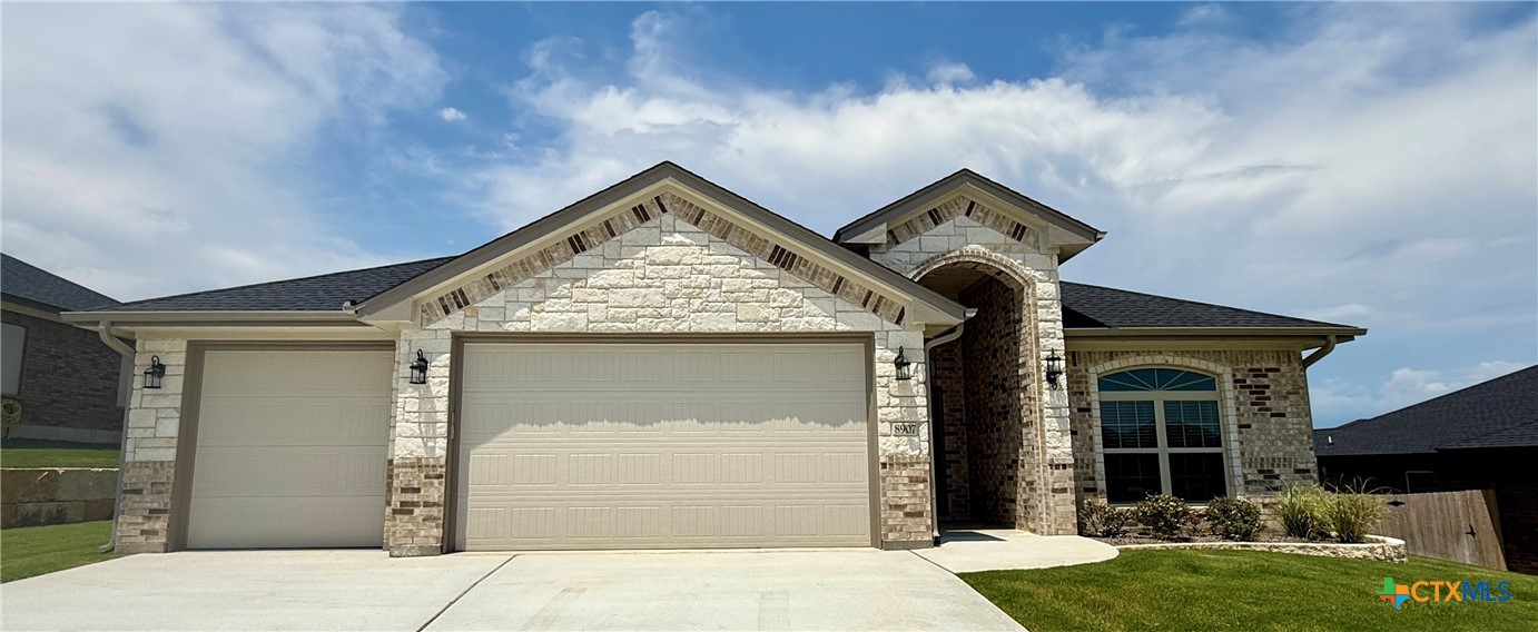 8907 Ridge Crest Drive — photo