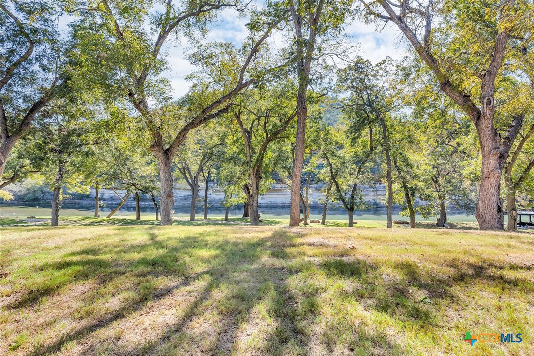 540 River Run 214 — photo