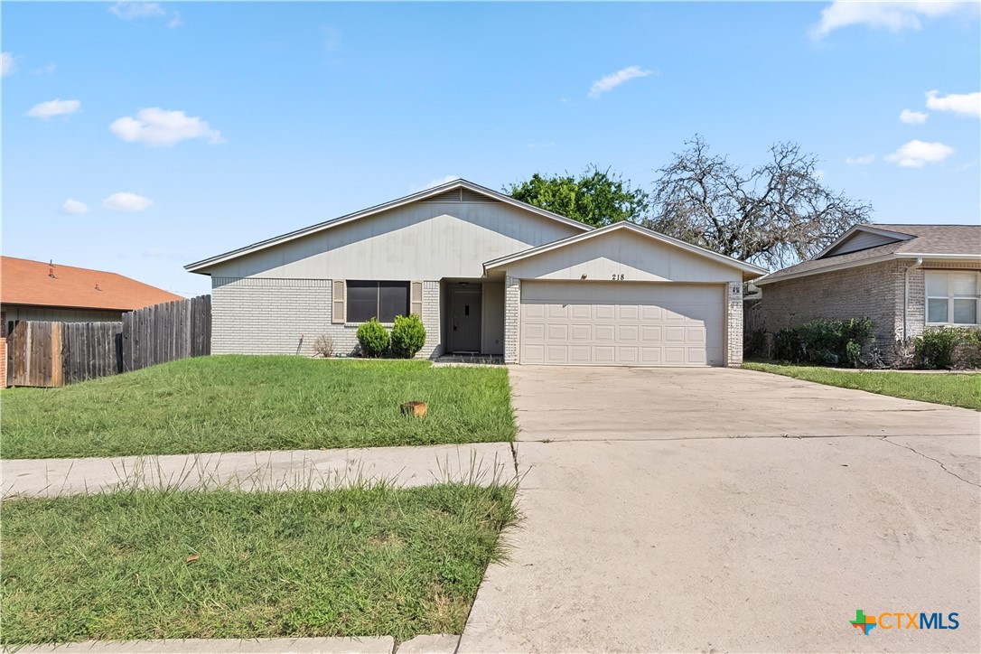 218 Spur Drive — photo