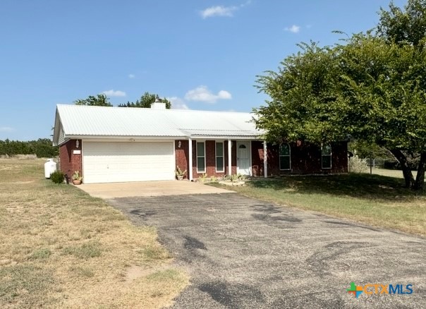 369 County Road 3367 — photo