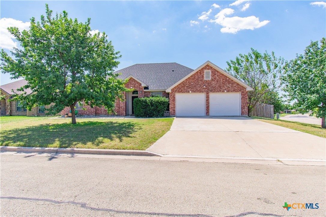 202 Weeping Willow Court — photo
