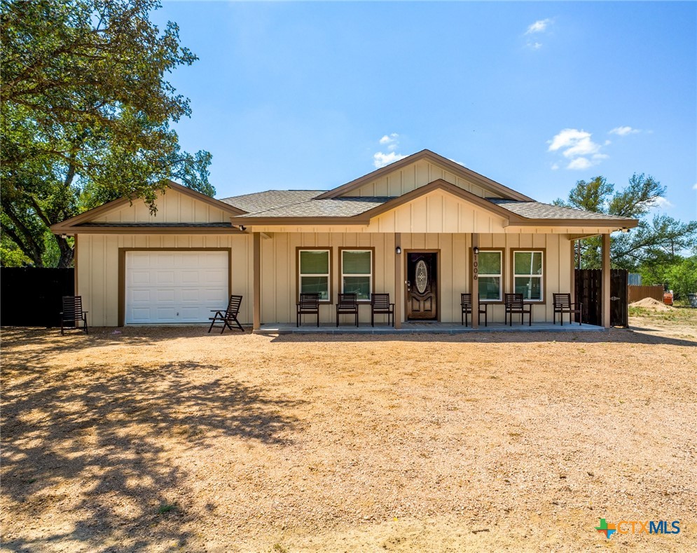 1006 Garfield Drive — photo