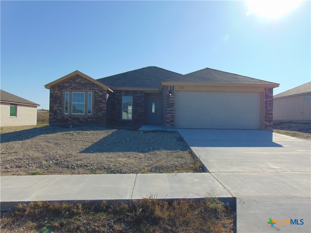 3200 Salt Fork Drive — photo
