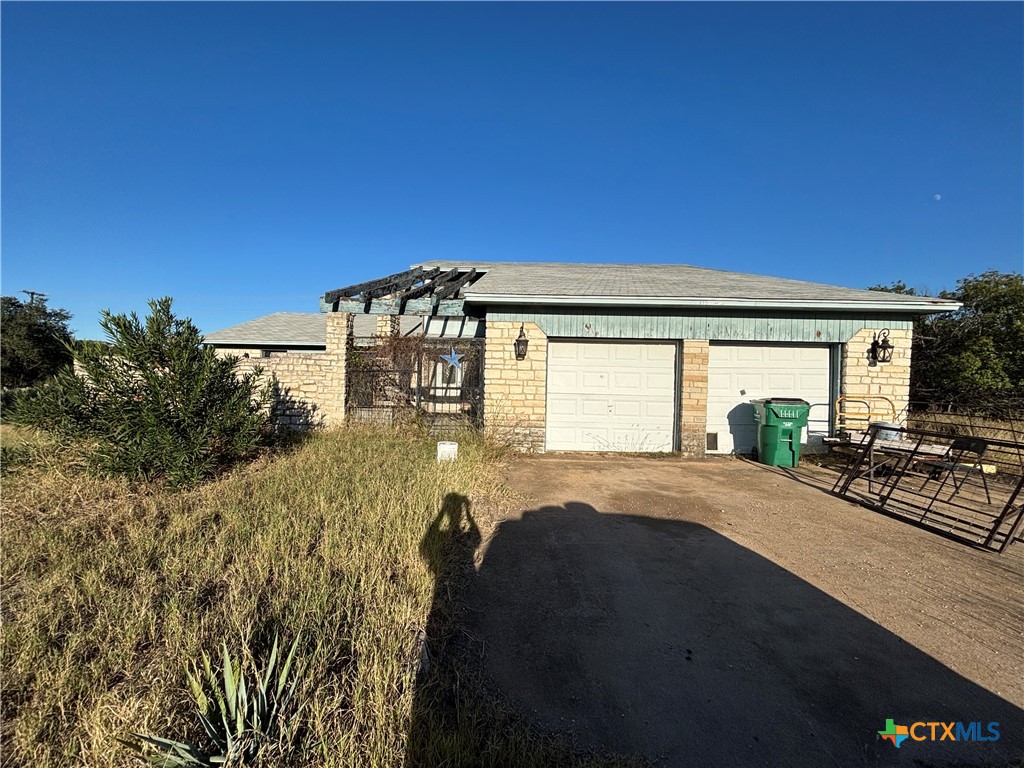 946 County Road 4818 — photo