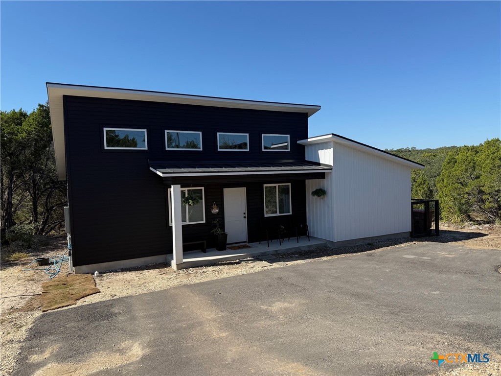 252 Lexington Pass — photo