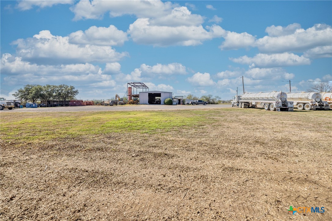 Home in Nixon, TX 78140 — photo 3
