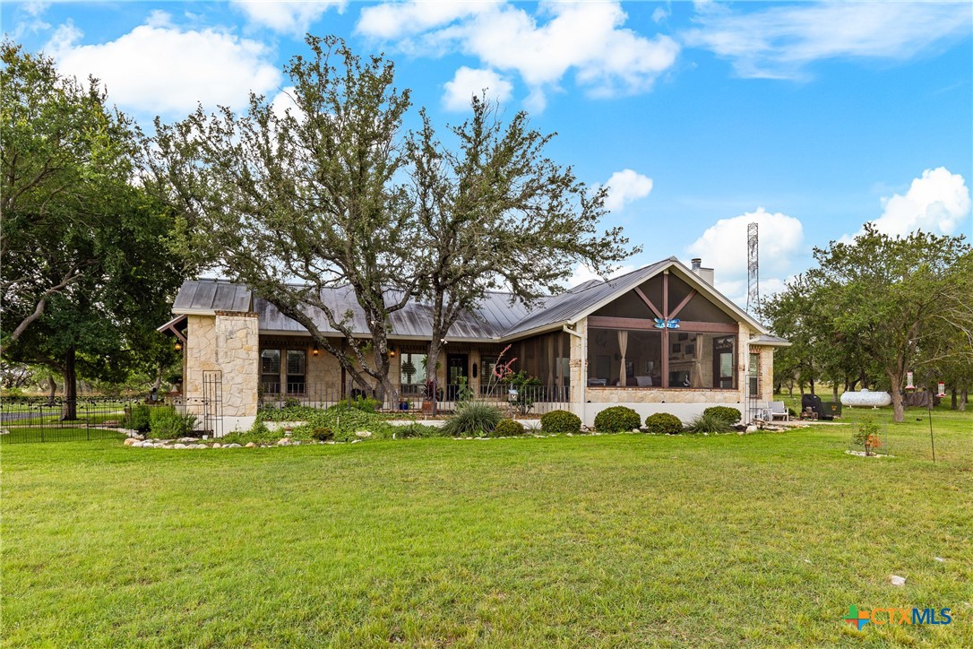 204 Kendall Jackson — photo