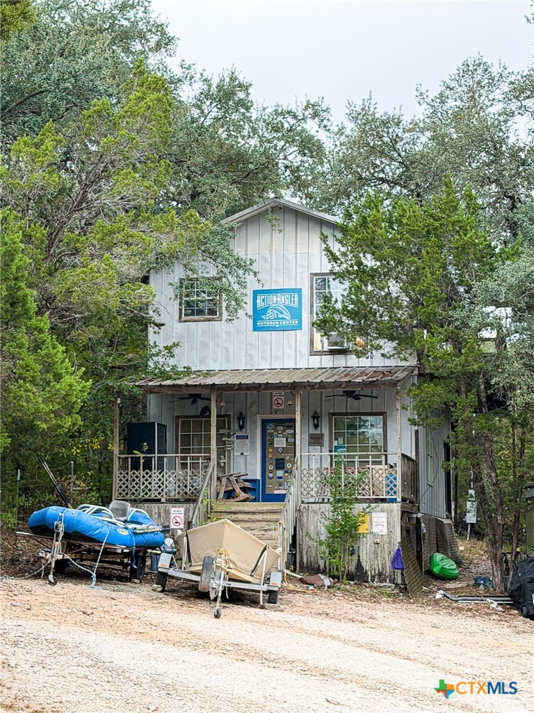 9751 River Road — photo