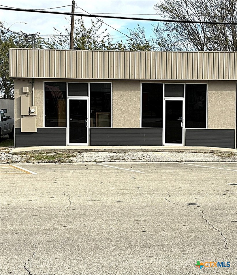 216 S Main Street 112 — photo