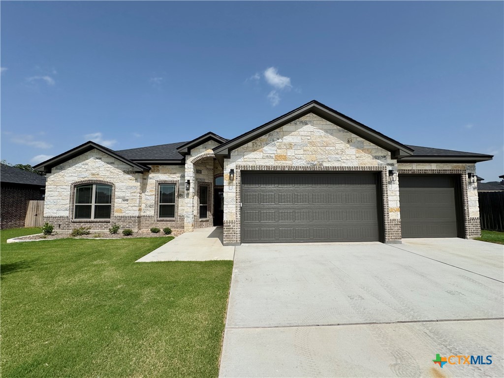 6014 Pescara Drive — photo