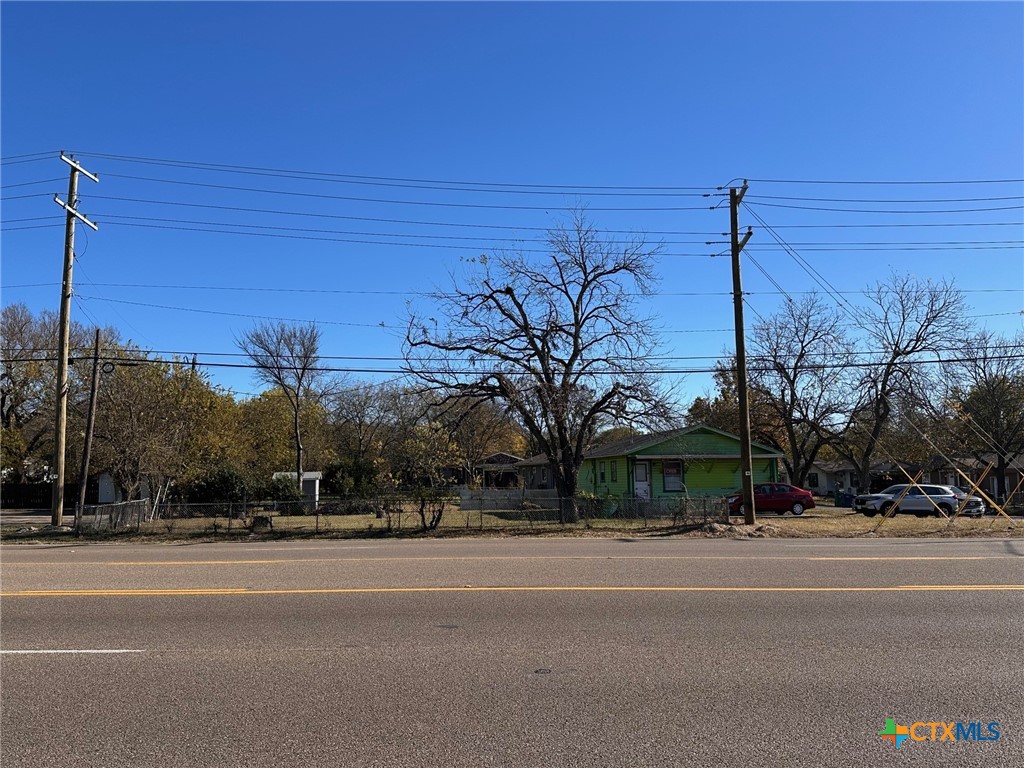 701 Mickan Street — photo