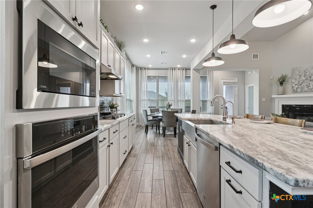32140 Mustang Hill — photo