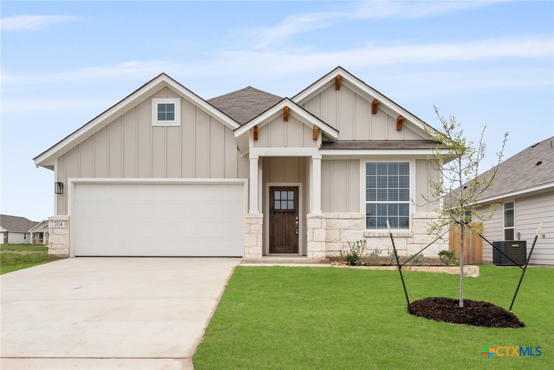 704 Seven Springs Drive — photo