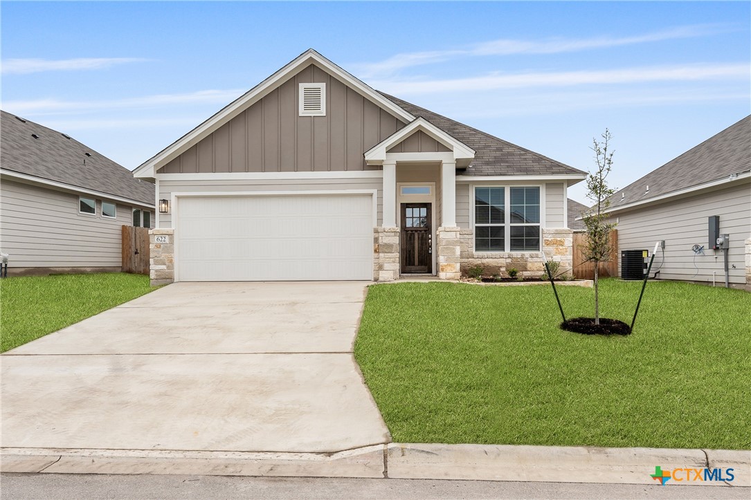 622 Seven Springs Drive — photo