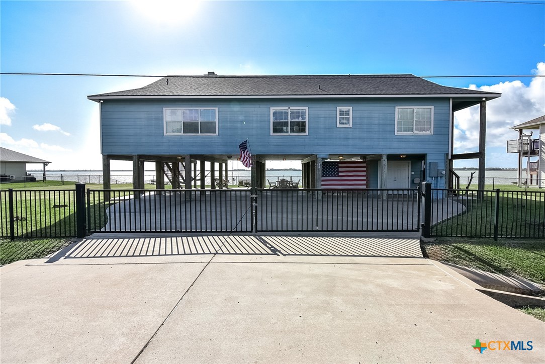 1504 W Bayshore Drive — photo