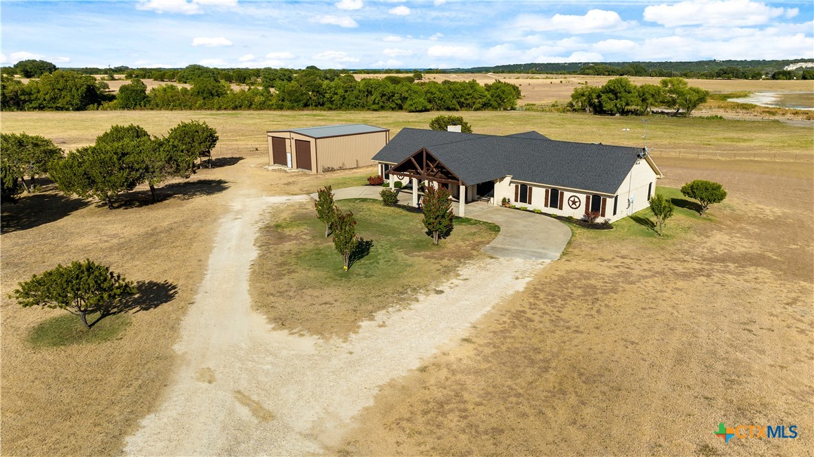 11705 FM 439 — photo