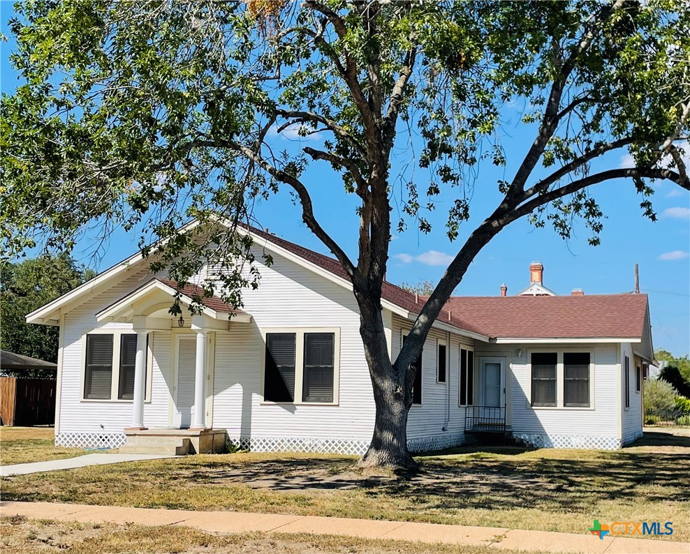 302 W French Street — photo