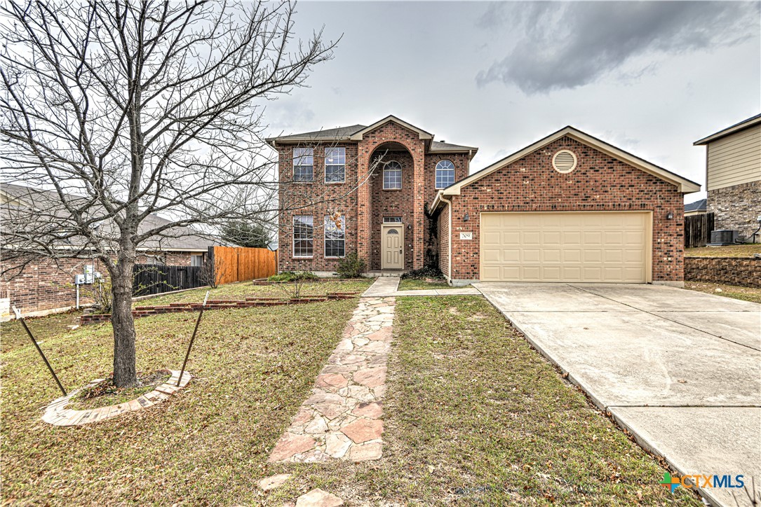 209 Crowfoot Drive — photo