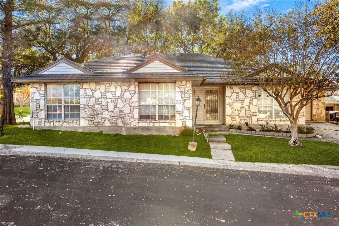 4025 Cypress Court — photo