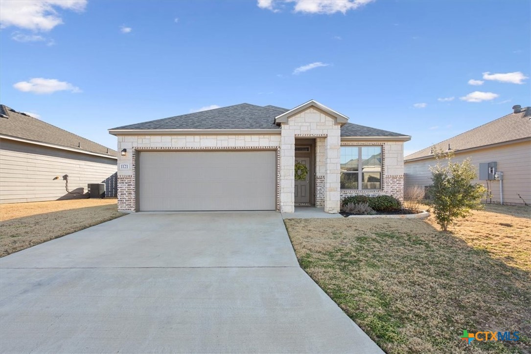 1121 Aurora Grove Bend — photo