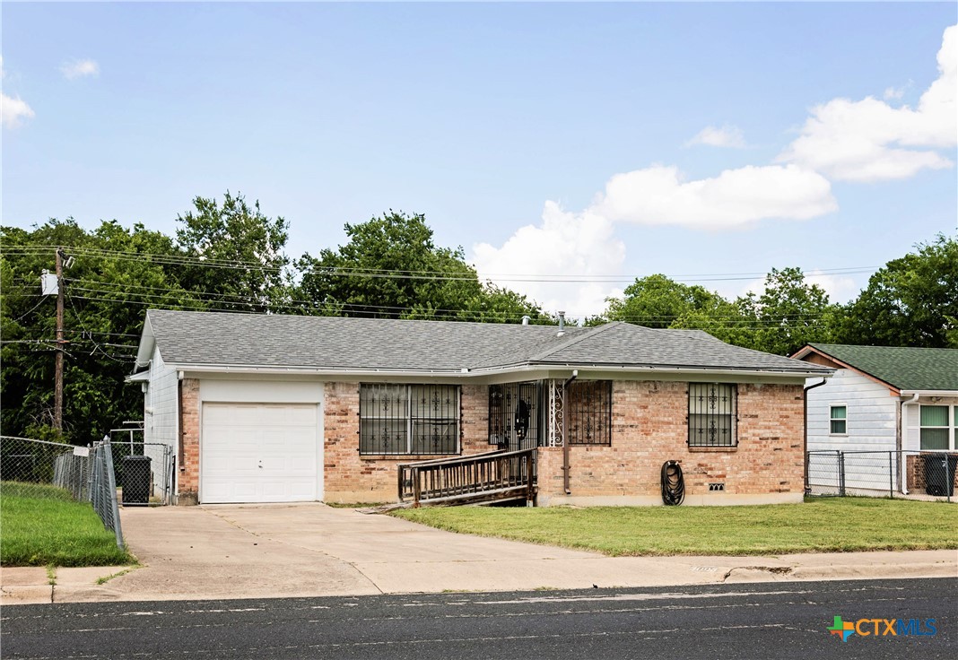 3003 Zephyr Road — photo