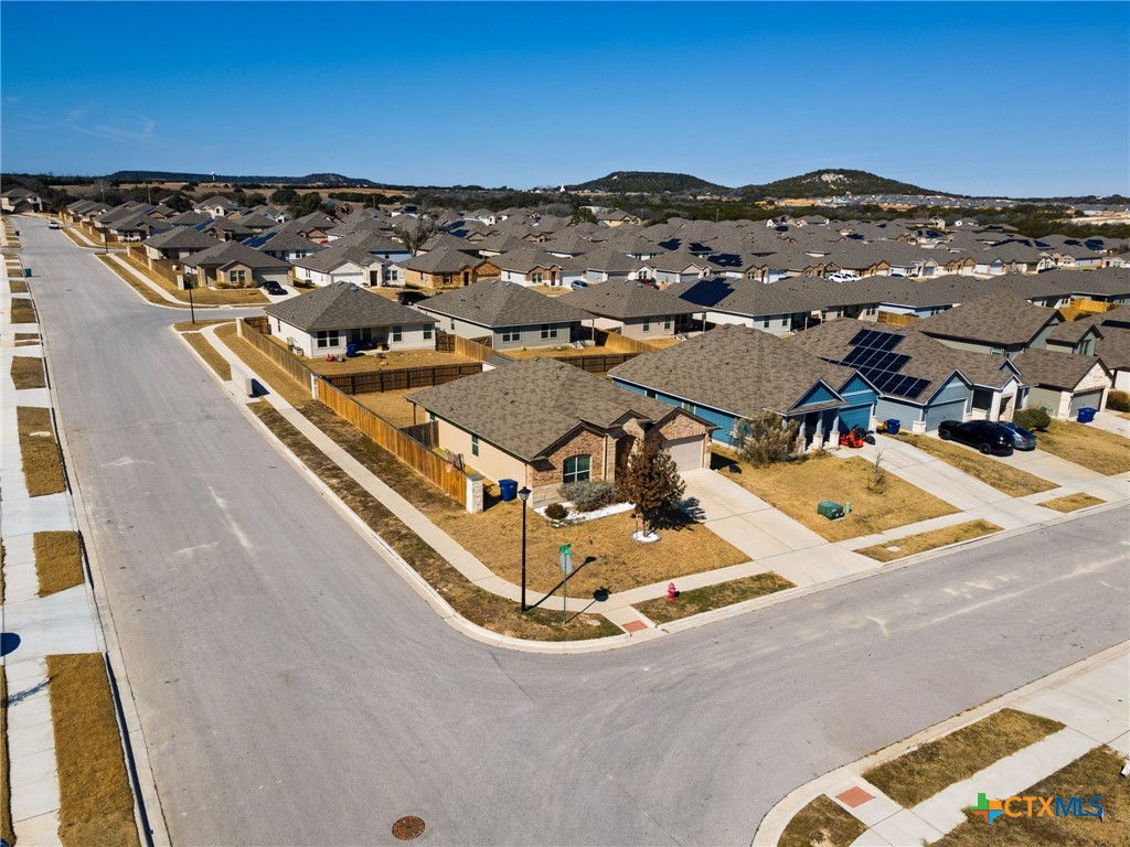 2303 Pintail Loop — photo