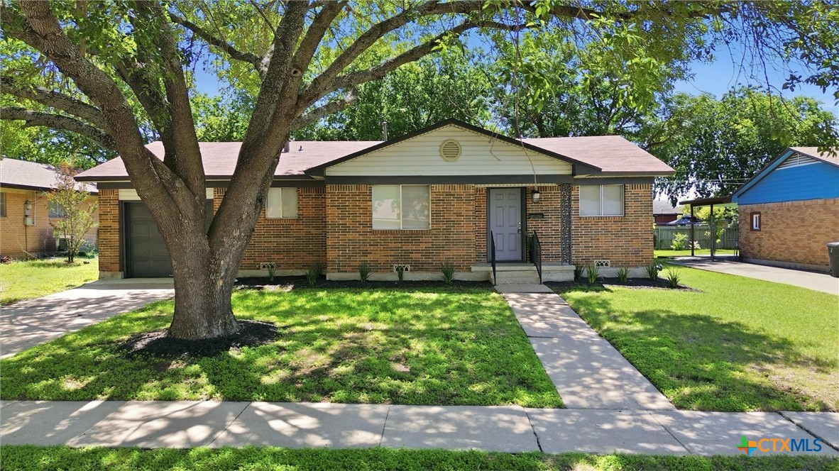 1204 Cedar Drive — photo