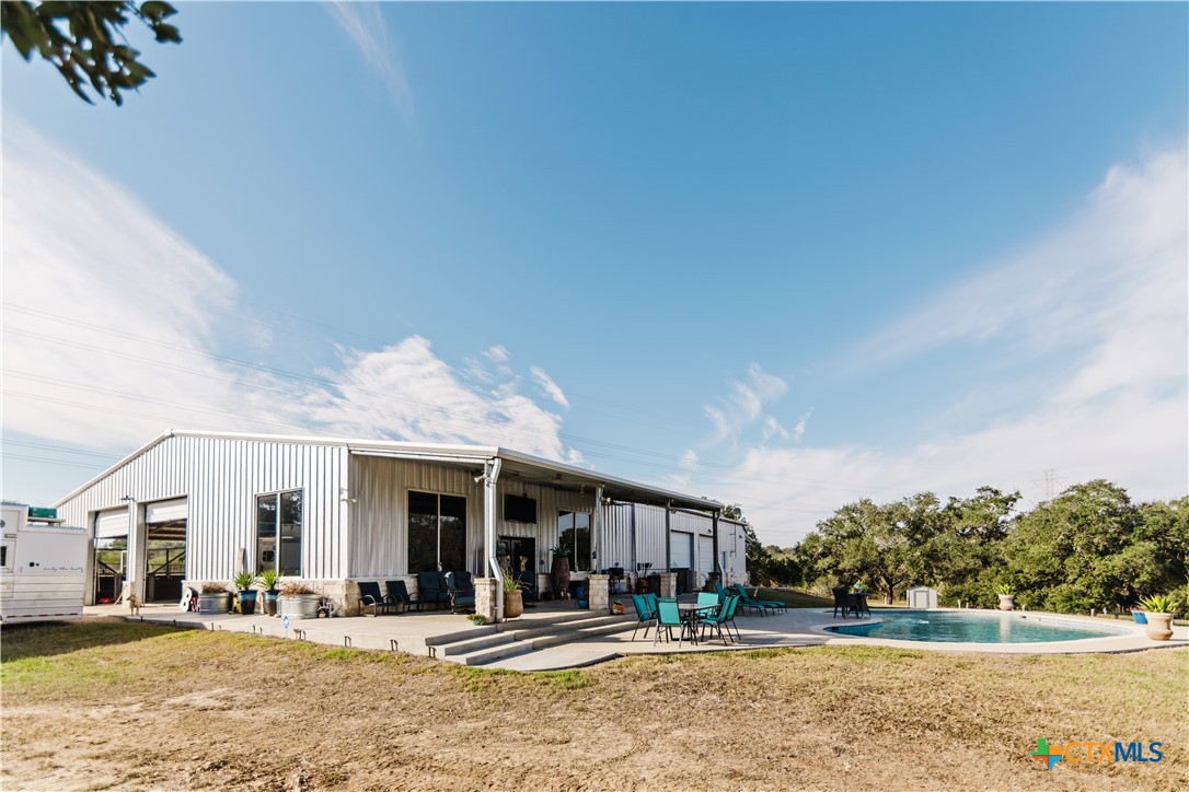 1440 Old Goliad Road — photo