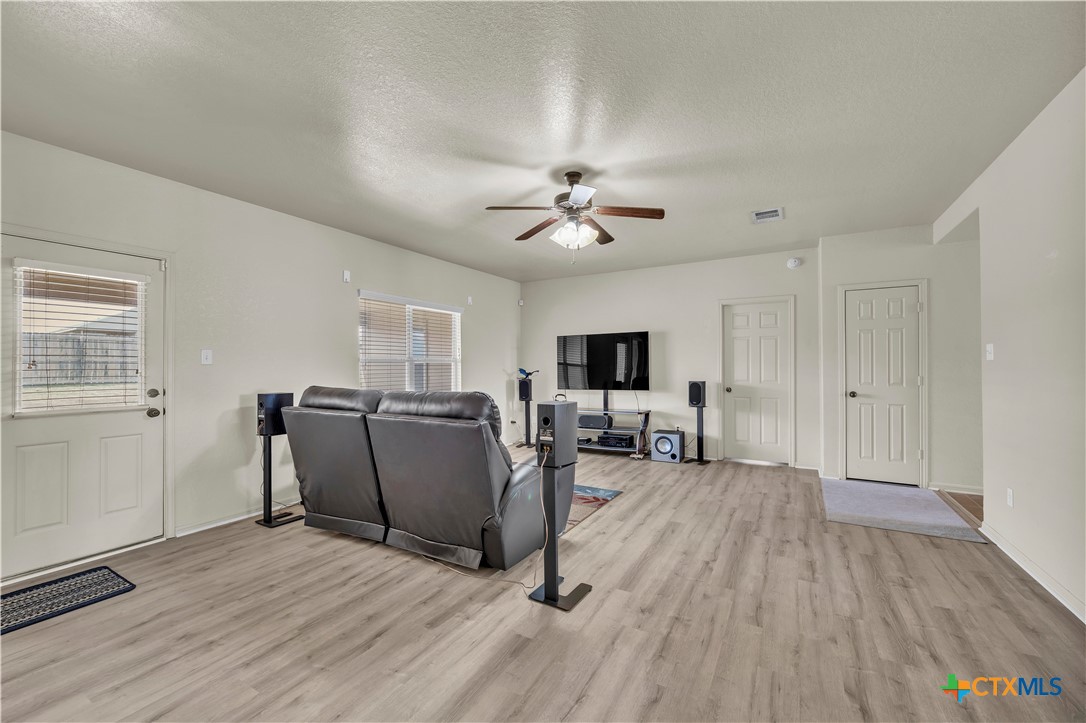 3510 Doffy Drive — photo