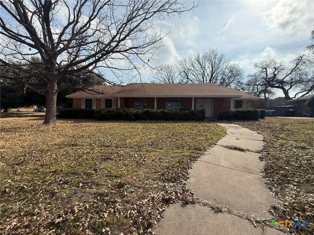 401 Dakota Drive — photo