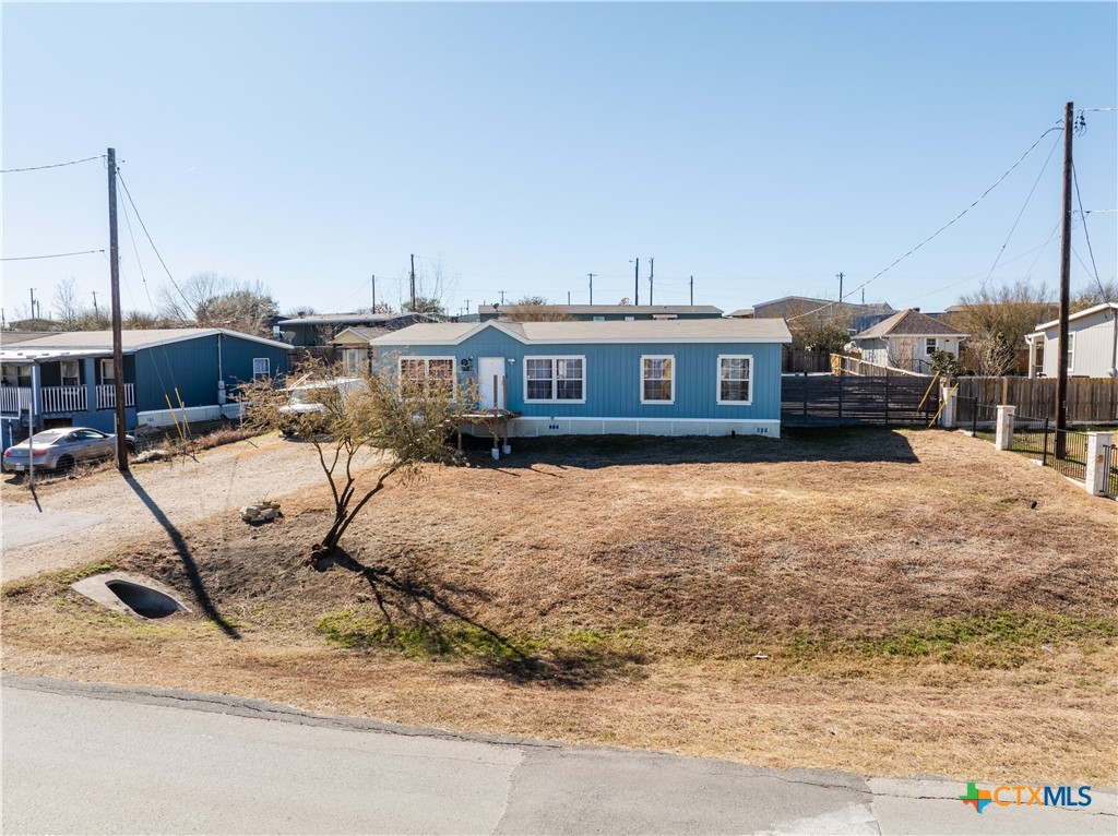 513 Duchess Pass — photo