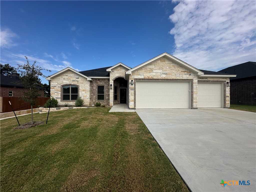 6104 Pescara Drive — photo