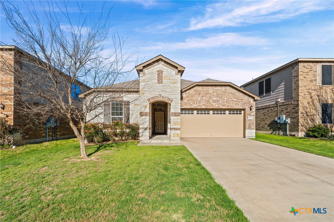 1214 Daffodil Drive — photo