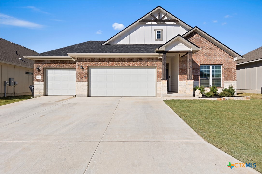 2028 Clear Sky Court — photo