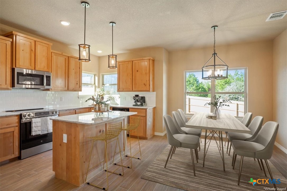 7801 Platinum Drive — photo