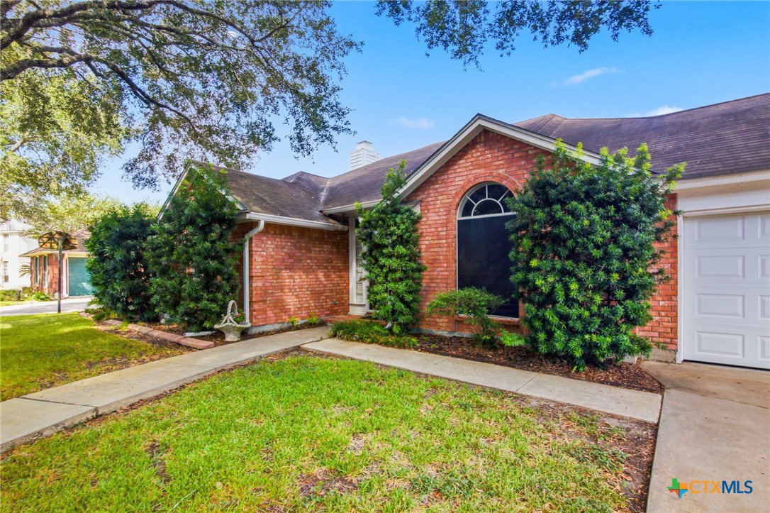 204 Windy Way Drive — photo