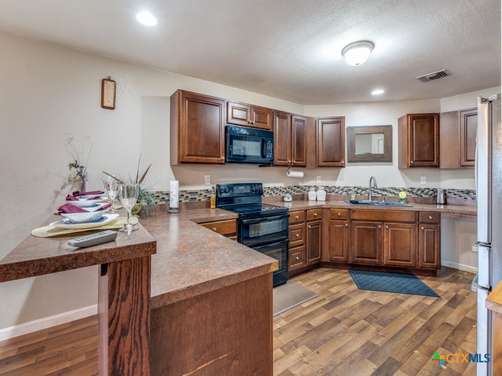 813 Pleasant Acres Drive — photo
