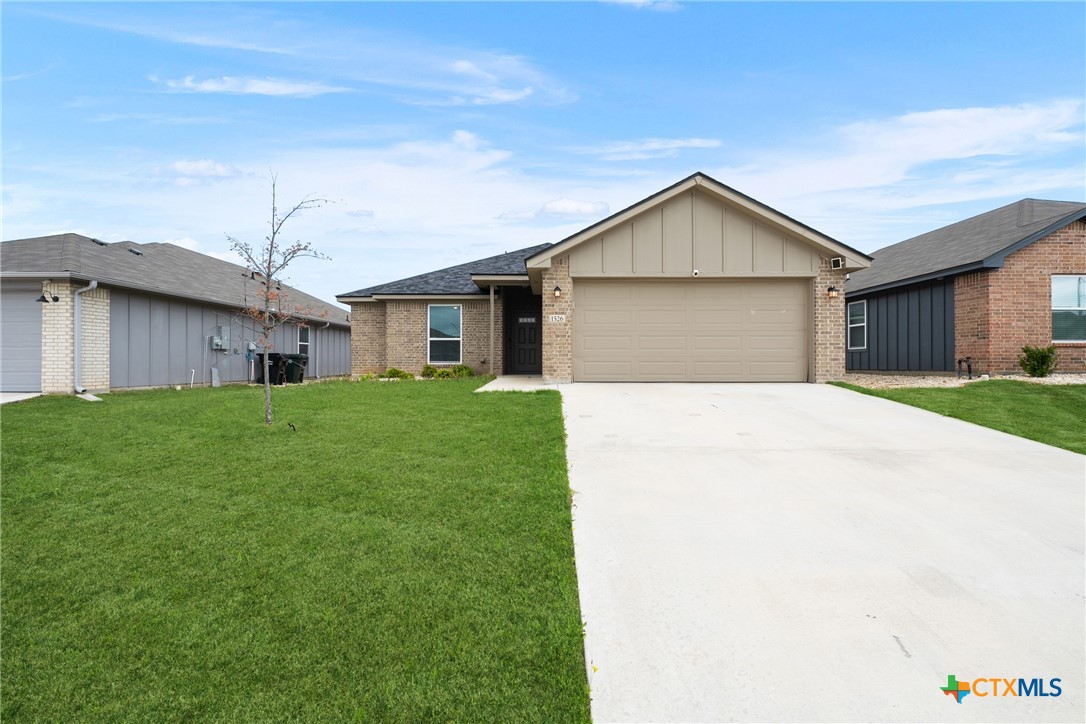 1526 Sideoats Lane — photo