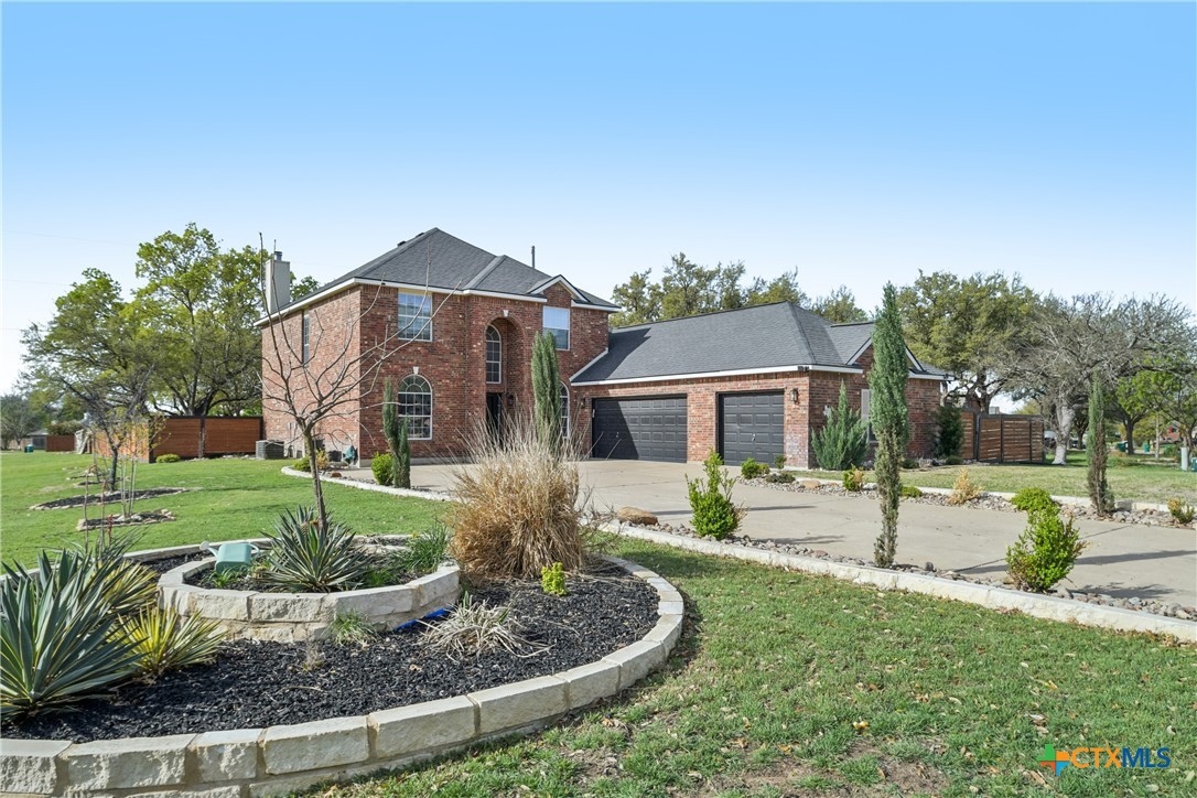113 E Running Wolf Trail — photo