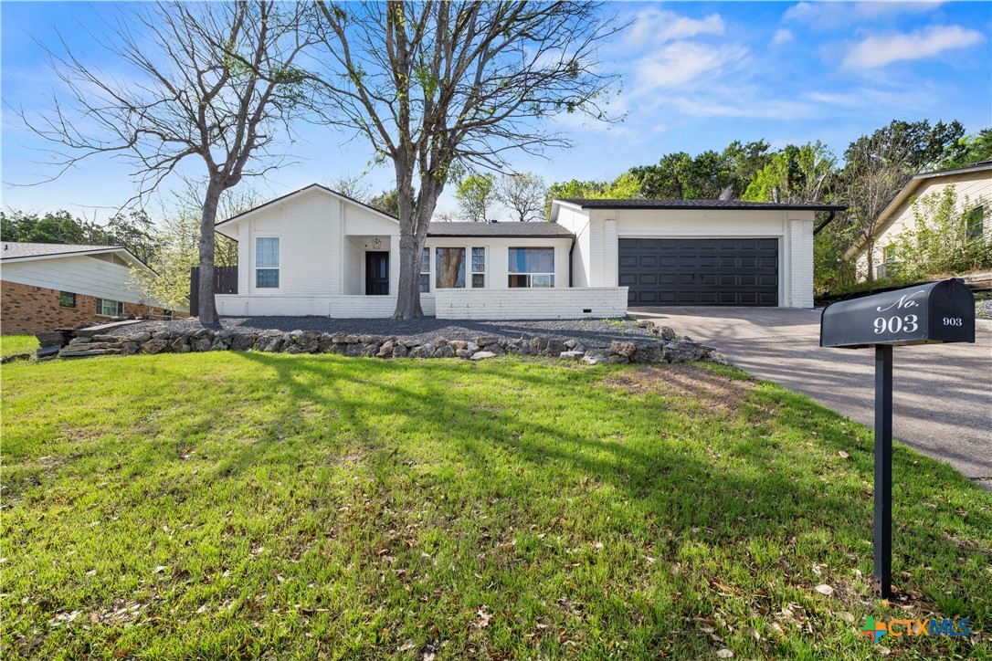 903 Cliffside Drive — photo