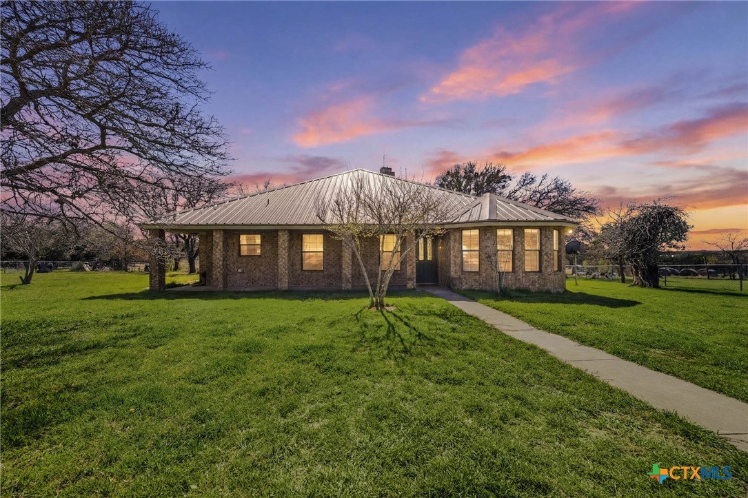 5680 CR 142 — photo