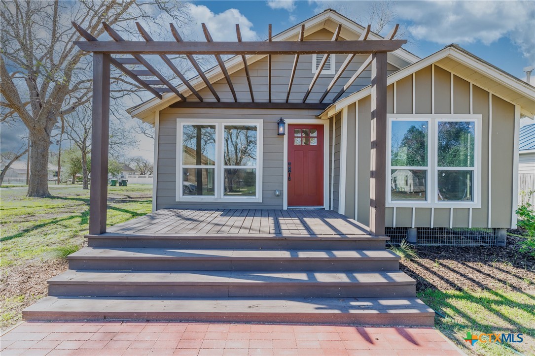 403 W French Street — photo
