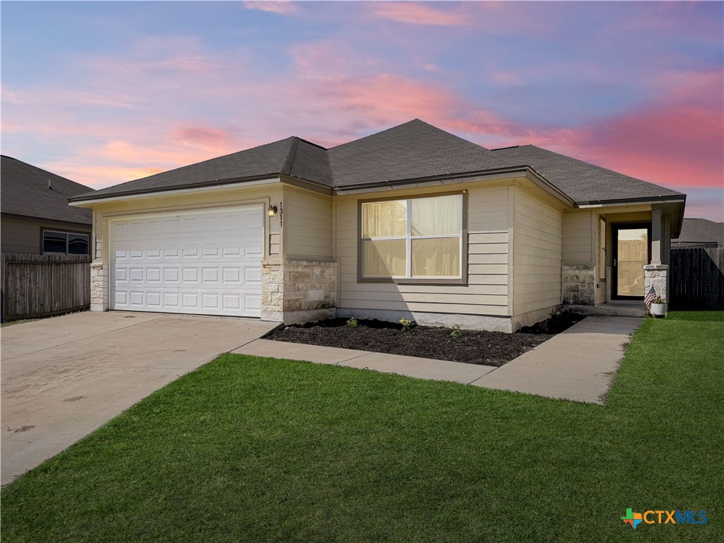 1311 Fern Court — photo