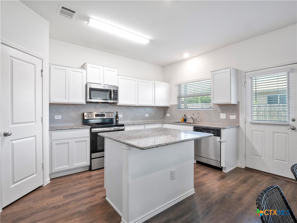 109 Comet Drive 3J — photo