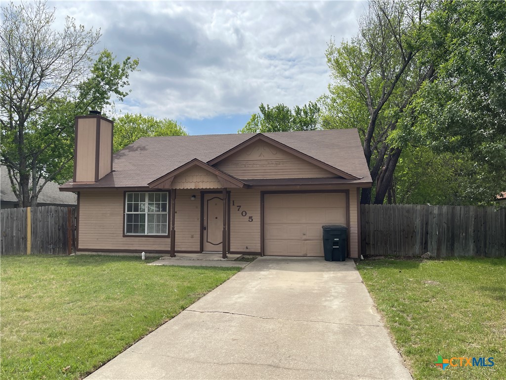 1705 Dickens Drive — photo