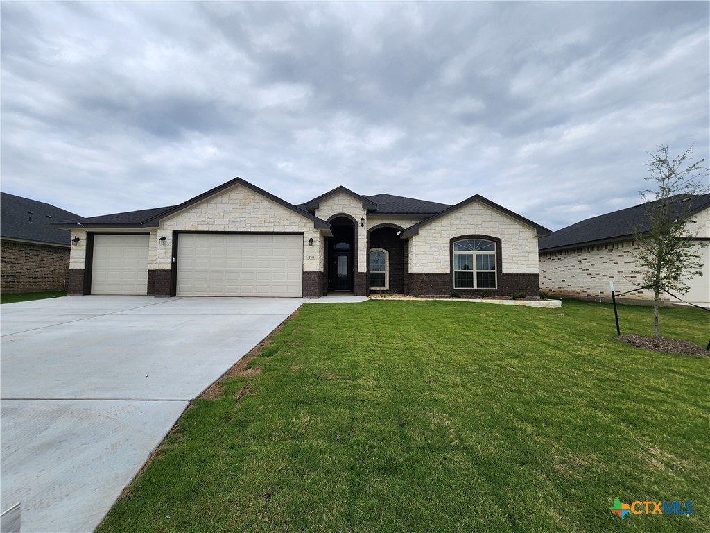 718 Golden Eagle Drive — photo