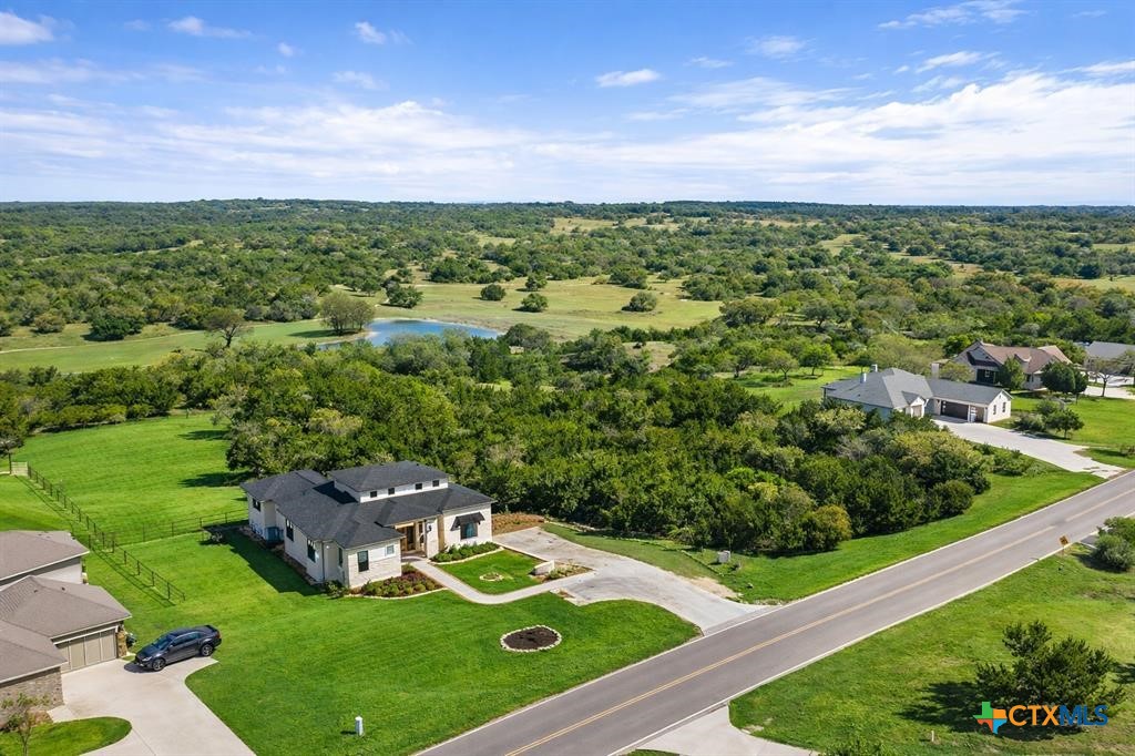 2415 Comal Springs — photo