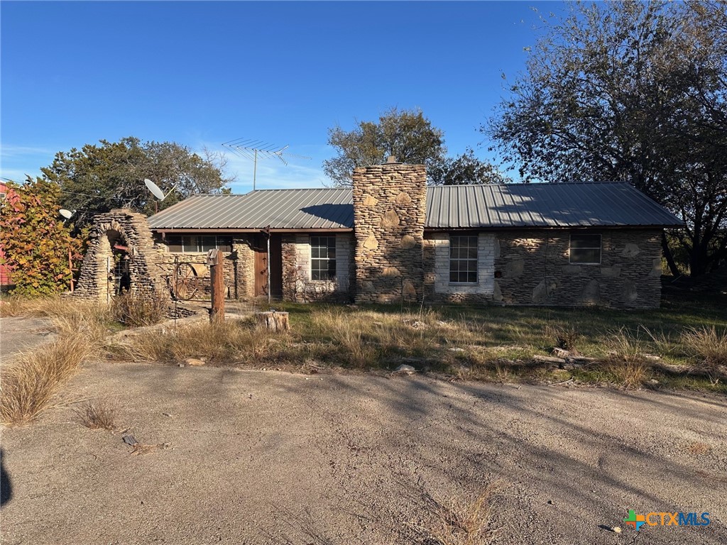 899 & 917 County Road 4810 — photo