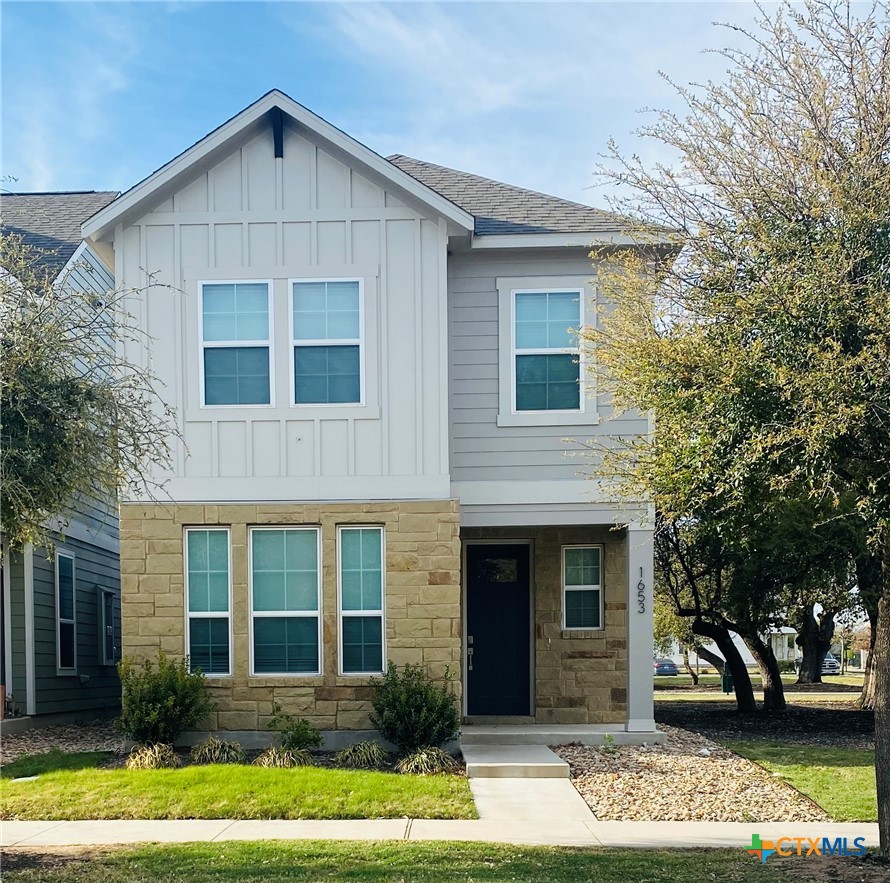 1653 Coral Sunrise Trail — photo