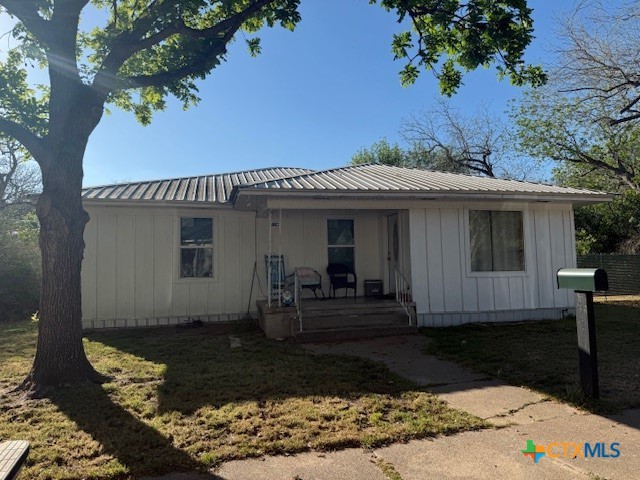 612 Schwab Street — photo